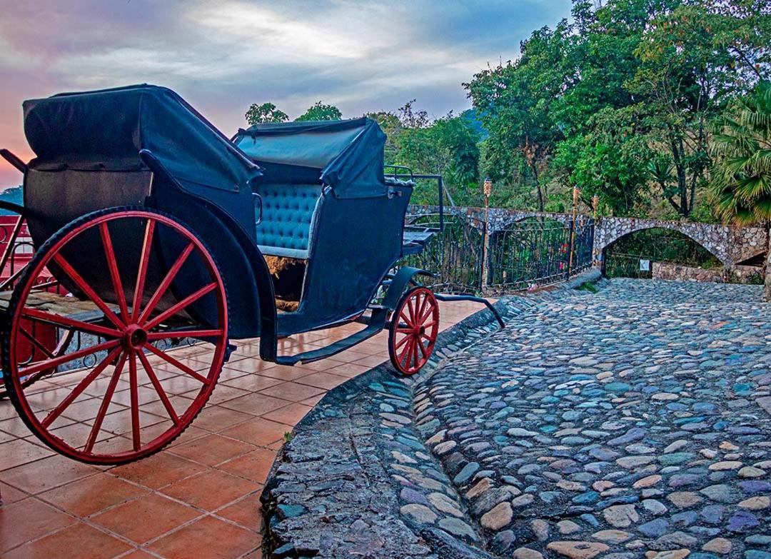 Hotel Boutique Hacienda Caudillos San Sebastián del Oeste Exterior foto